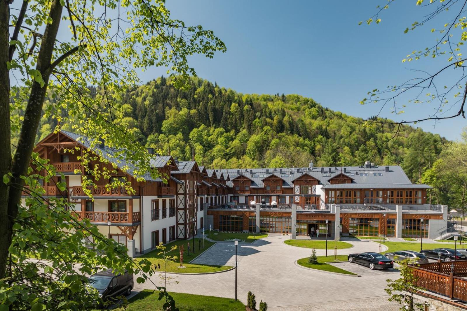 Szczawnica Park Resort & Spa Eksteriør bilde The hotel complex